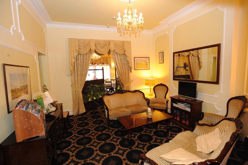 Bedford Hotel Літам-Сент-Еннс Екстер'єр фото